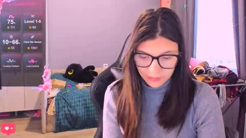  KIRA  online show from February 2026 02:39:02 AM