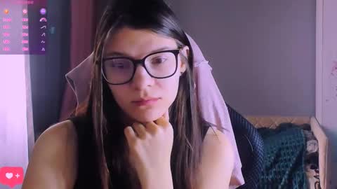  KIRA  online show from March 2026 05:57:01 AM