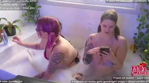 Snapshot of mollymeowz chatting on June 2026 09:16:01 PM meowz online show from June 2026 09:16:01 PM