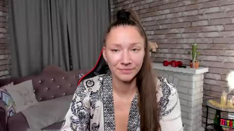 Snapshot of mollynay chatting on April 2026 12:24:01 AM hi im Molly heregreat boobs big heart warm pussy online show from April 2026 12:24:01 AM