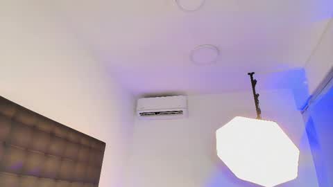 mollywoodd online show from February 2026 03:40:02 PM