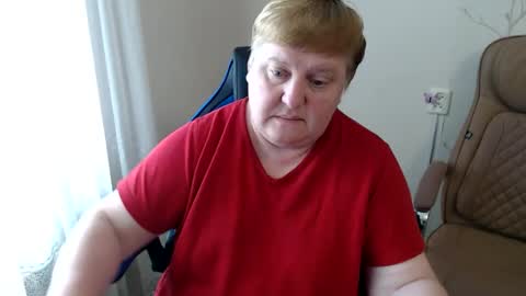 Snapshot of mommy99x chatting on June 2026 11:55:01 AM Mommy99X online show from June 2026 11:55:01 AM