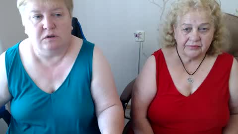 Snapshot of mommy99x chatting on July 2026 07:02:02 AM Mommy99X online show from July 2026 07:02:02 AM