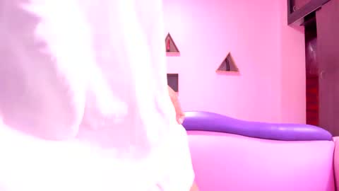 carolina online show from September 2025 11:58:01 AM