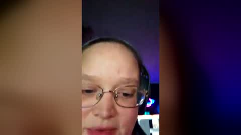 mommyivy420 online show from June 2026 01:55:01 AM