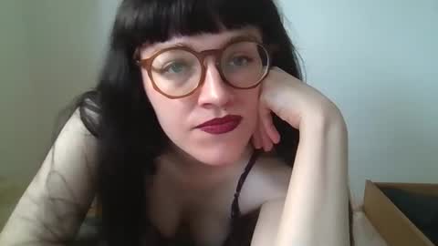 Snapshot of mommynatrix chatting on June 2026 05:18:02 PM Mommynatrix online show from June 2026 05:18:02 PM