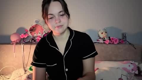 Momo online show from March 2026 03:58:01 PM