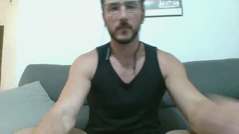 Snapshot of momorocker chatting on August 2026 04:53:02 PM Ryan online show from August 2026 04:53:02 PM