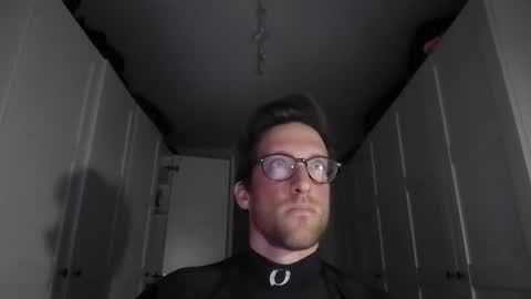 Snapshot of moms_little_monster chatting on November 2025 06:56:02 PM moms_little_monster online show from November 2025 06:56:02 PM