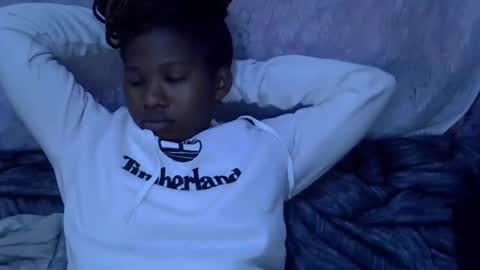 momsdoll online show from January 2026 05:43:02 AM