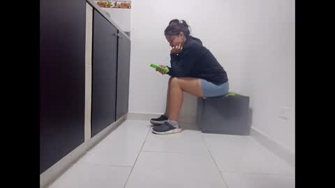 Snapshot of monaa_paloma chatting on March 2026 12:54:01 PM monaa_paloma online show from March 2026 12:54:01 PM