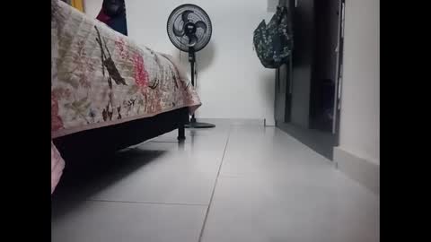 Snapshot of monaa_paloma chatting on April 2026 10:31:02 PM monaa_paloma online show from April 2026 10:31:02 PM