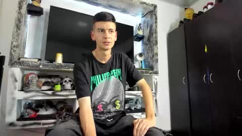 nicolas online show from March 2026 03:11:01 AM