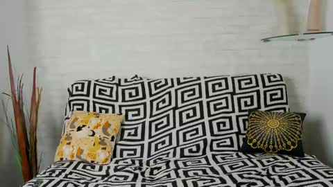 Mona online show from December 2024 11:04:02 AM