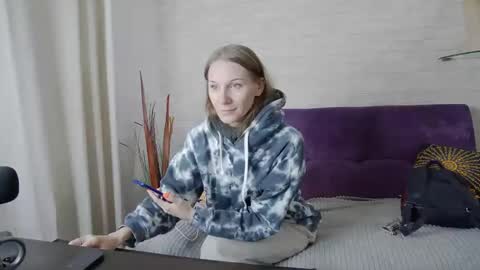 Mona online show from December 2024 08:30:02 AM