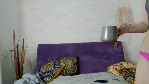 Mona online show from December 2024 11:33:01 AM