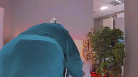 Monica online show from February 2026 06:57:02 PM