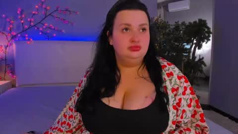 Snapshot of monasteel chatting on May 2026 12:13:01 PM Monica online show from May 2026 12:13:01 PM