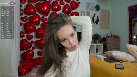 Monia Help me get 20000 subscribers online show from March 2025 03:49:01 PM