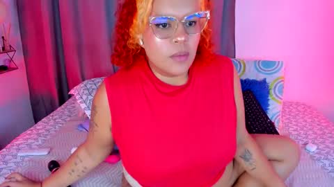 aleja      independent model       online show from March 2026 11:23:01 PM