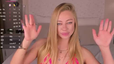 Snapshot of monica_rois chatting on November 2025 07:14:01 AM Melissa online show from November 2025 07:14:01 AM