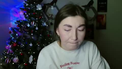 Snapshot of monica_sweets chatting on November 2025 12:05:02 PM sweet girl and shine body online show from November 2025 12:05:02 PM