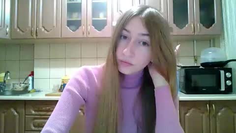 Monica online show from April 2026 08:09:01 PM