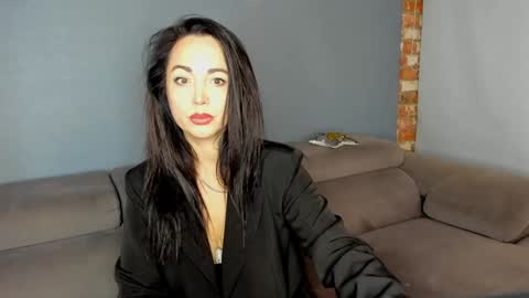 monica_weisss online show from January 2025 05:19:01 PM