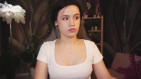 monica online show from May 2026 11:12:03 PM