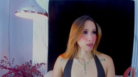 MONIK FOX online show from September 2025 07:13:01 PM