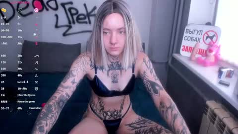 Snapshot of monikalowww chatting on June 2026 02:38:01 AM monikalowww online show from June 2026 02:38:01 AM
