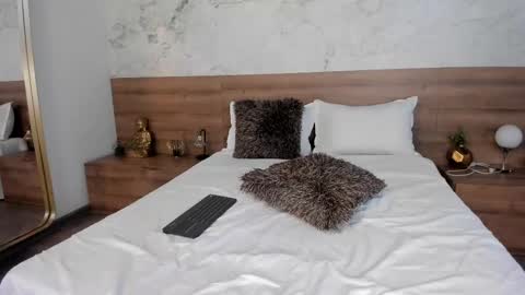 Snapshot of moniquemilff chatting on February 2025 08:31:02 PM Monique online show from February 2025 08:31:02 PM