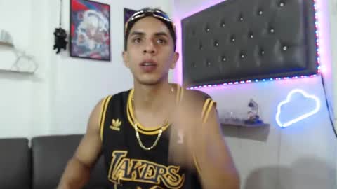 simon dice online show from March 2025 12:33:02 PM