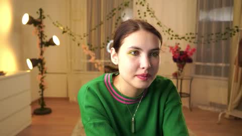 Snapshot of monniewisener chatting on November 2025 02:00:01 PM Jenny online show from November 2025 02:00:01 PM