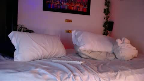 monnojones online show from February 2026 04:20:01 AM