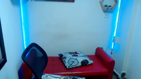 monserrat_diva online show from March 2026 07:59:01 PM