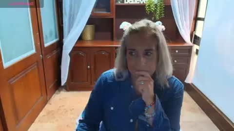 Snapshot of monserratgray chatting on July 2026 01:06:02 PM MONSERRAT online show from July 2026 01:06:02 PM