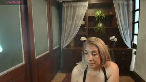 Snapshot of monserratgray chatting on July 2026 01:26:01 PM MONSERRAT online show from July 2026 01:26:01 PM