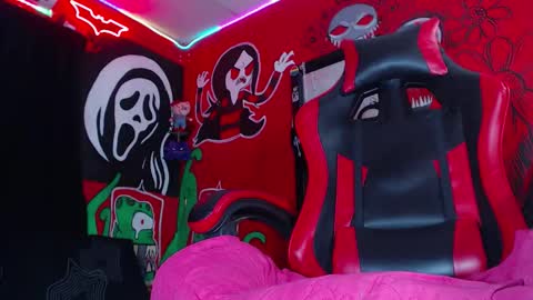 Snapshot of monsterdominationx chatting on October 2025 06:54:02 AM Xavier Rodriguez online show from October 2025 06:54:02 AM