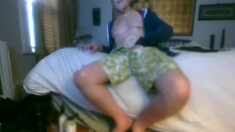 Snapshot of montrealpig chatting on July 2026 09:08:01 PM pervy guy online show from July 2026 09:08:01 PM