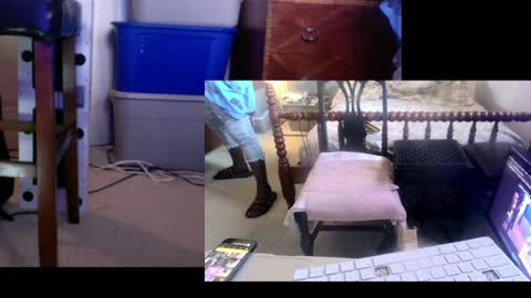 Snapshot of montydxxx2 chatting on May 2026 06:09:01 PM montydxxx2 online show from May 2026 06:09:01 PM