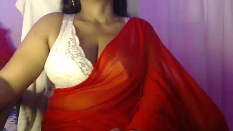 Maya online show from September 2025 12:50:02 PM