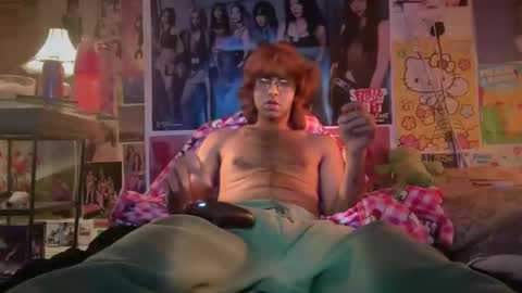 moon online show from December 2025 05:20:01 PM