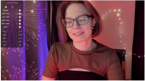 Roxy online show from February 2025 07:10:01 PM