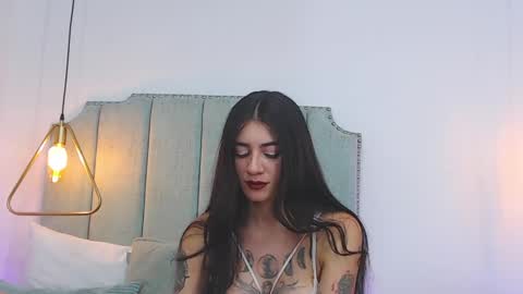 Moon online show from April 2026 09:21:02 PM