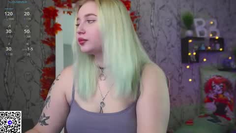 Emilia online show from October 2025 08:35:01 AM