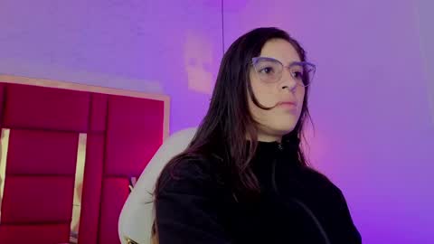 Winy online show from April 2026 12:00:02 PM