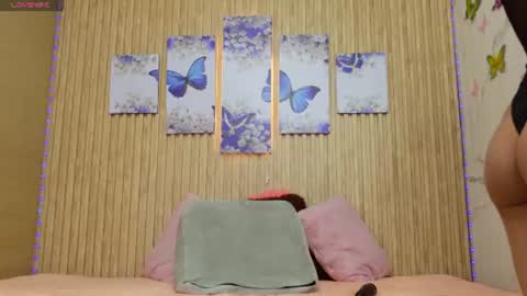 Snapshot of moonceleste chatting on June 2026 09:04:01 PM Celeste online show from June 2026 09:04:01 PM