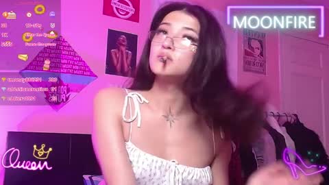 Nicky  online show from April 2026 01:14:01 AM