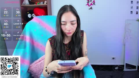 MOON  online show from January 2025 09:07:01 PM